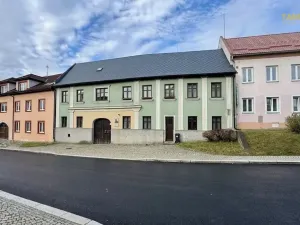 Pronájem bytu 2+kk, Studená, nám. Sv. J. Nepomuckého, 47 m2