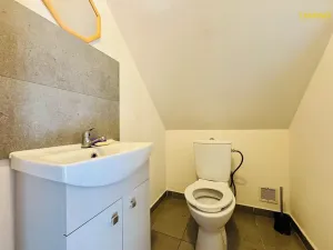 Prodej rodinného domu, Dešov, 175 m2