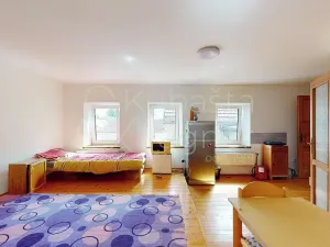 Prodej rodinného domu, Chroustovice, náměstí Josefa Haška, 205 m2