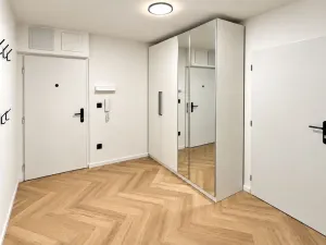 Pronájem bytu 4+kk, Praha - Horní Počernice, Pavlišovská, 70 m2