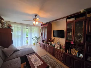 Prodej podílu bytu 3+1, Český Krumlov, Sídliště Plešivec, 75 m2
