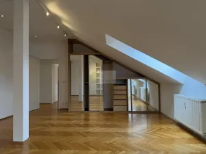 Prodej bytu 3+kk, Praha - Podolí, Levá, 137 m2