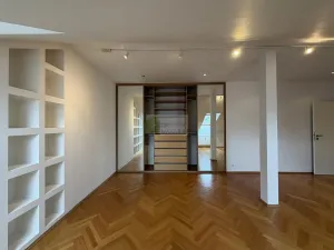 Prodej bytu 3+kk, Praha - Podolí, Levá, 137 m2