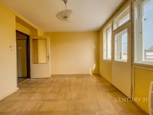 Prodej bytu 3+kk, Praha - Kobylisy, Nad Šutkou, 66 m2