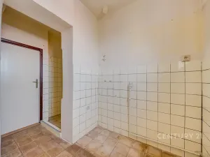 Prodej bytu 3+kk, Praha - Kobylisy, Nad Šutkou, 66 m2