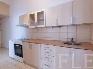 Pronájem bytu 2+kk, Praha - Vršovice, Tolstého, 45 m2