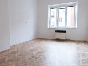 Pronájem bytu 2+kk, Praha - Vršovice, Tolstého, 45 m2