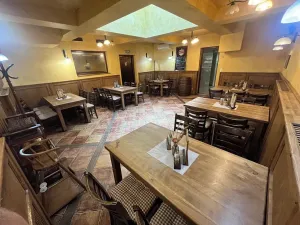 Pronájem restaurace, Brno, Purkyňova, 243 m2