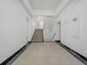 Pronájem bytu 2+kk, Praha - Bubeneč, Rooseveltova, 58 m2