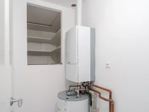 Pronájem rodinného domu, Benátky, 241 m2