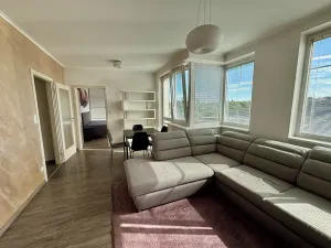 Pronájem bytu 2+kk, Praha - Hostavice, U Hostavického potoka, 50 m2