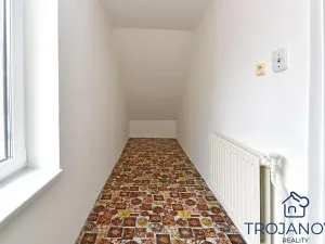Pronájem rodinného domu, Benešov, Nezvalova, 250 m2