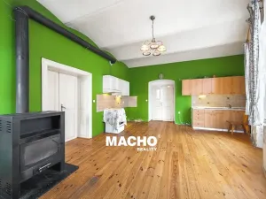 Prodej zemědělské usedlosti, Žďár, 181 m2