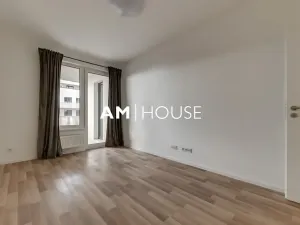 Prodej bytu 2+kk, Praha - Strašnice, Zvěřinova, 60 m2