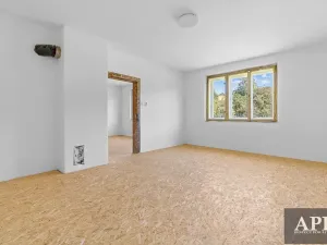 Prodej chalupy, Lopeník, 123 m2
