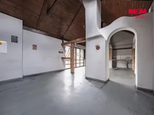 Pronájem restaurace, Praha - Letňany, Beranových, 161 m2
