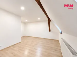 Pronájem bytu 3+kk, Šternberk, náměstí Svobody, 75 m2