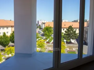 Prodej bytu 2+kk, Veselí nad Moravou, náměstí Míru, 45 m2