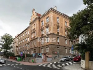 Prodej bytu 3+kk, Praha - Smíchov, Holečkova, 58 m2