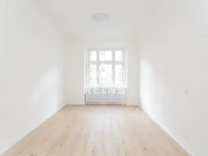 Prodej bytu 3+kk, Praha - Smíchov, Holečkova, 58 m2