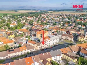 Pronájem obchodního prostoru, Kralovice, Masarykovo nám., 38 m2