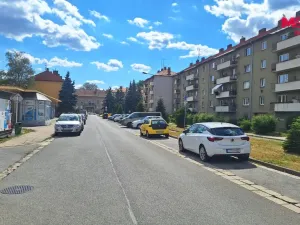 Prodej bytu 2+1, Hradec Králové, Ladova, 60 m2