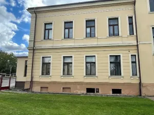 Pronájem kanceláře, Pardubice, generála Svobody, 104 m2