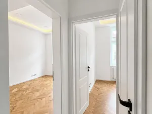 Prodej bytu 2+kk, Praha - Holešovice, Dělnická, 44 m2