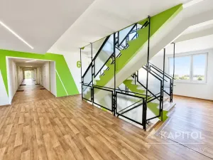 Pronájem bytu 1+kk, Praha - Záběhlice, Topolová, 30 m2
