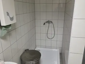 Pronájem výrobních prostor, Náměšť nad Oslavou, Masarykovo nám., 380 m2