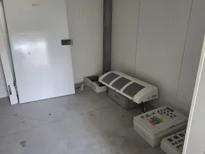 Pronájem výrobních prostor, Náměšť nad Oslavou, Masarykovo nám., 380 m2