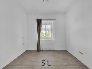 Prodej rodinného domu, Doksy, náměstí Republiky, 470 m2