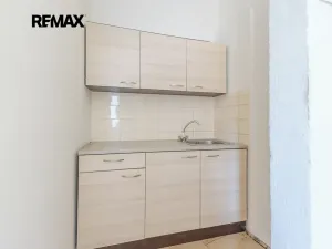 Pronájem obchodního prostoru, Praha - Stodůlky, Bronzová, 42 m2
