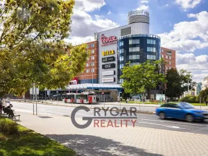 Prodej obchodního prostoru, Praha - Vysočany, Pod pekárnami, 21 m2