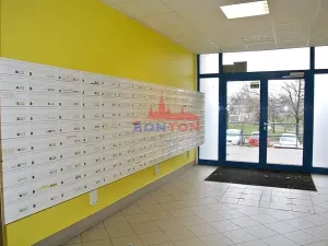Prodej bytu 1+kk, Praha - Háje, Hlavatého, 27 m2