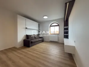 Prodej bytu 1+kk, Praha - Liboc, Jenečská, 29 m2