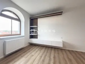 Prodej bytu 1+kk, Praha - Liboc, Jenečská, 29 m2