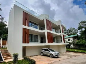 Prodej bytu 3+1, Coxen Hole, Roatán, Honduras, 139 m2