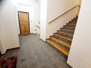 Pronájem bytu 2+kk, Praha - Nové Město, Ve Smečkách, 72 m2