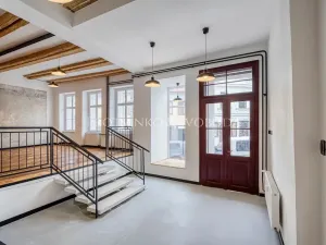 Pronájem obchodního prostoru, Třebíč, Hasskova, 127 m2