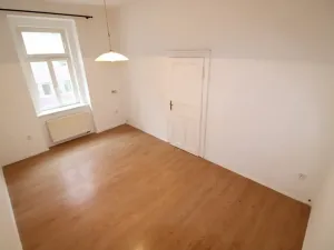 Pronájem bytu 1+1, Praha - Vinohrady, Mánesova, 40 m2