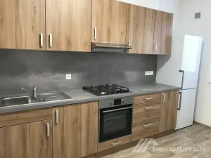 Pronájem bytu 2+1, Zlín, Benešovo nábřeží, 64 m2