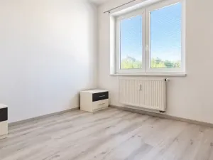 Pronájem bytu 2+kk, Pardubice, Na Drážce, 44 m2