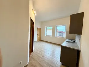 Prodej bytu 2+1, Trutnov, Horská, 52 m2