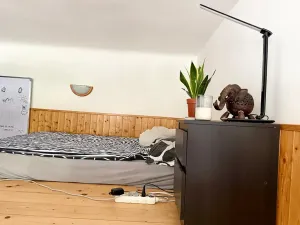 Pronájem bytu 1+kk, Praha - Košíře, Vrchlického, 25 m2