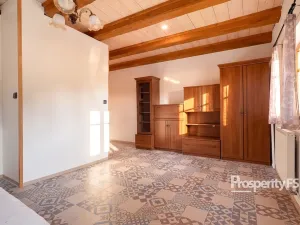 Prodej rodinného domu, Brniště - Hlemýždí, 200 m2