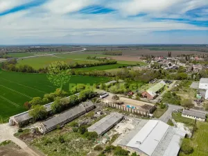 Prodej komerční nemovitosti, Holešov, 27330 m2