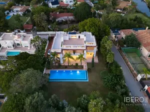 Prodej rodinného domu, Estepona, Španělsko, 761 m2