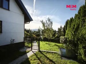Prodej rodinného domu, Janovice, 190 m2