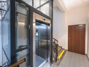 Prodej bytu 2+kk, Praha - Nové Město, Tyršova, 53 m2